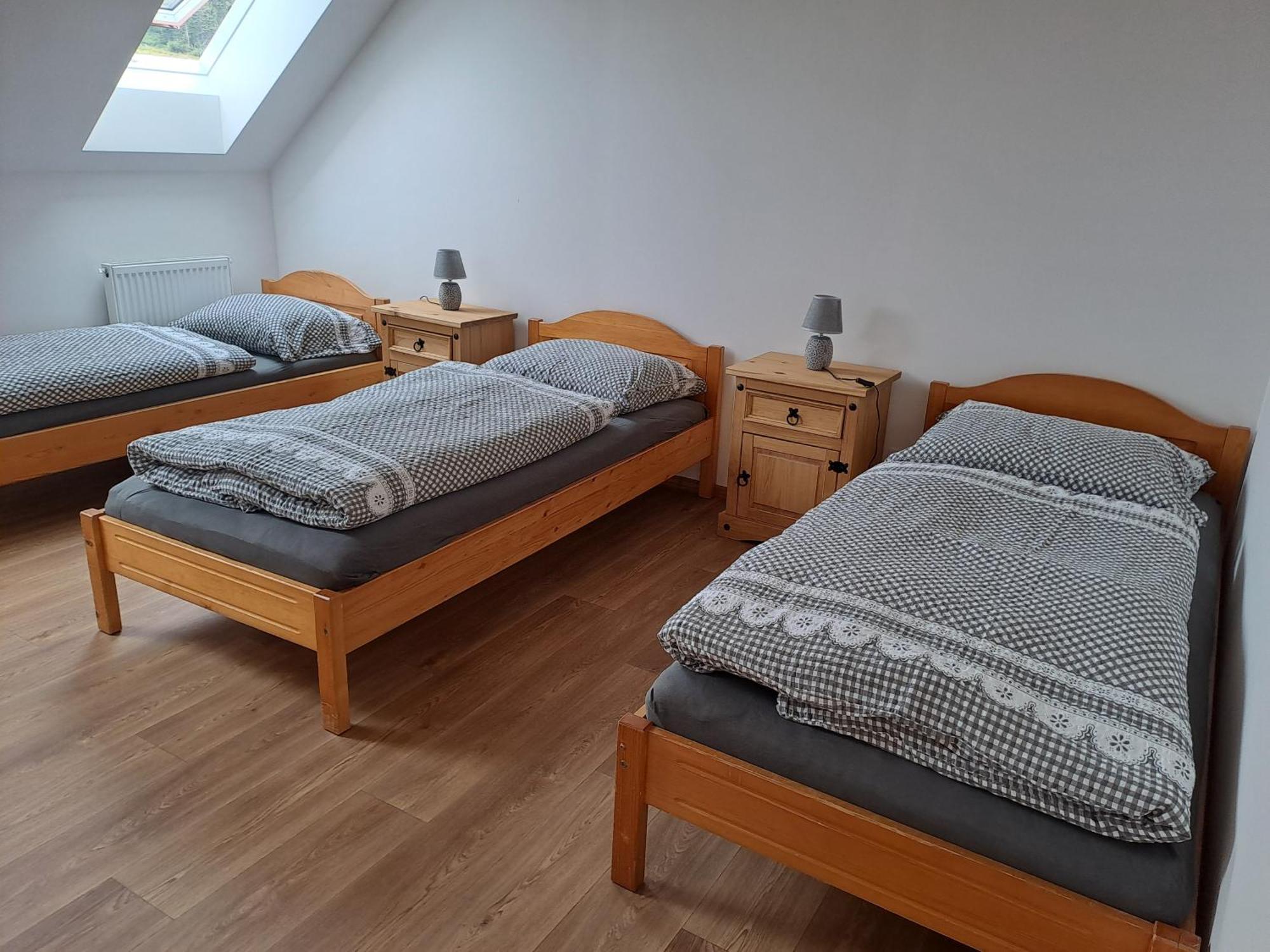 Pension Na Statku- Konsky Apartman Malenice Luaran gambar